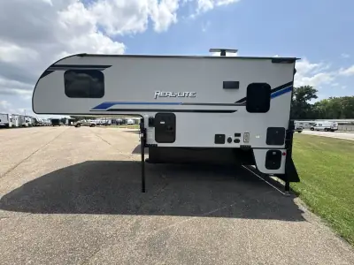 2024 Forest River PALOMINO REAL LITE HS2114