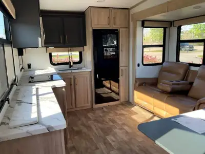 2025 K-Z Ridgeway 27RK photo 27