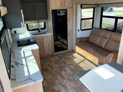 2025 K-Z Ridgeway 27RK photo 9