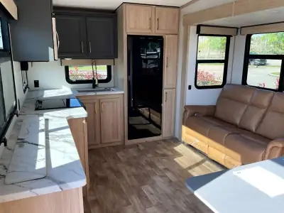 2025 K-Z Ridgeway 27RK photo 8