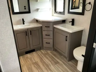 2025 Jayco Pinnacle 38FLGS photo 15