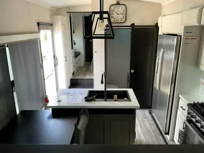 2025 Jayco Pinnacle 38FLGS photo 10