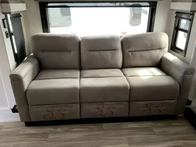2025 Jayco Pinnacle 38FLGS photo 30