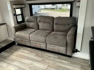 2025 Jayco Pinnacle 38FLGS photo 28