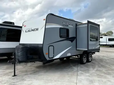 2017 Starcraft Launch Mini 19MBS photo 4