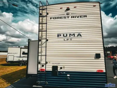 2027 Forest River Puma Vista 403LFT photo 4