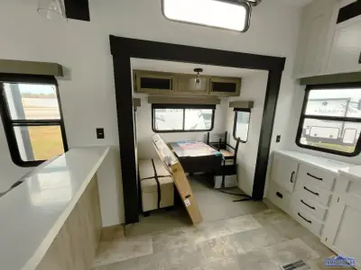 2027 Forest River Puma Vista 403LFT photo 12