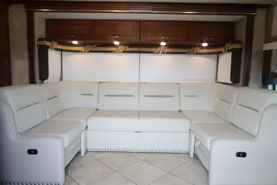 2014 Winnebago Forza 34T photo 9