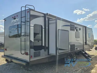 2020 Coachmen Apex Ultra-Lite 293RLDS photo 5