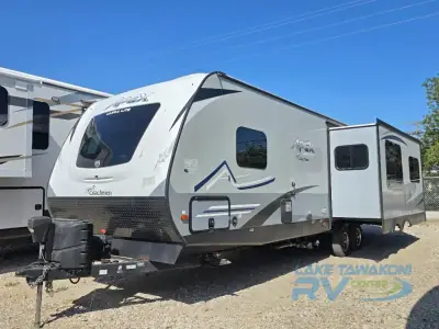 2020 Coachmen Apex Ultra-Lite 293RLDS photo 3