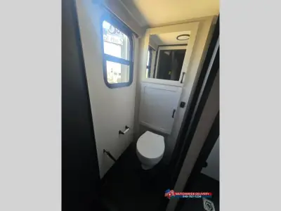 2026 Jayco Seismic 395 photo 13