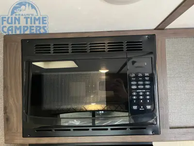 2019 Keystone PASSPORT ULTRA LITE 239ML photo 17