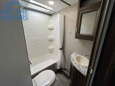 2019 Keystone PASSPORT ULTRA LITE 239ML photo 26