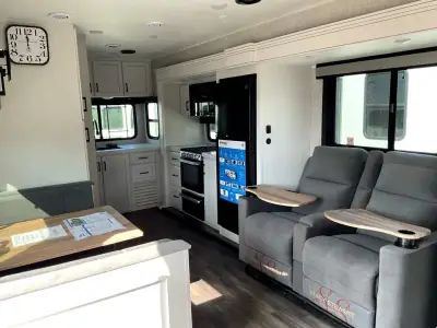 2025 Jayco Eagle HT 230MLCS photo 8