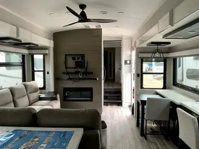 2025 Jayco Pinnacle 38FBRK photo 7