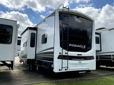 2025 Jayco Pinnacle 38FBRK photo 33