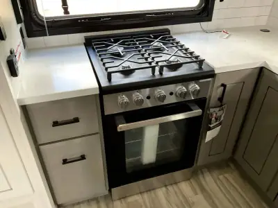 2025 Jayco Pinnacle 38FBRK photo 16