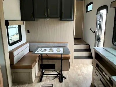 2025 K-Z Ridgeway 27RK photo 9