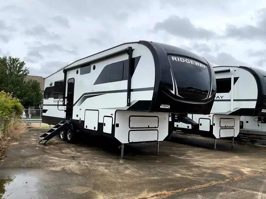 2025 K-Z Ridgeway 27RK exterior
