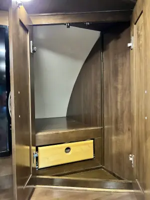 2018 Thor Motor Coach CHATEAU 35SM photo 62