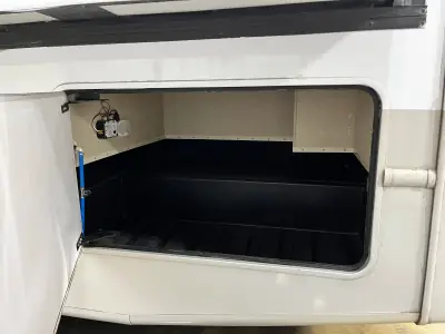 2018 Thor Motor Coach CHATEAU 35SM photo 7