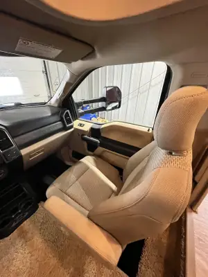 2018 Thor Motor Coach CHATEAU 35SM photo 28