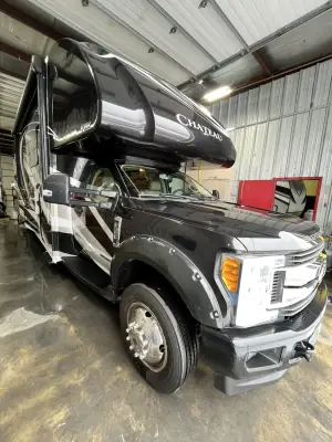 2018 Thor Motor Coach CHATEAU 35SM