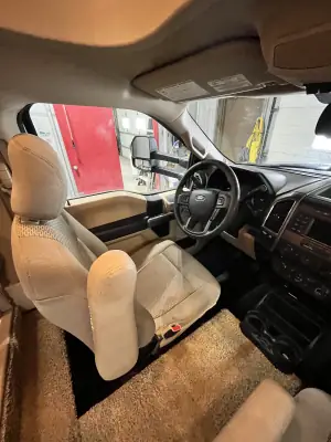 2018 Thor Motor Coach CHATEAU 35SM photo 29