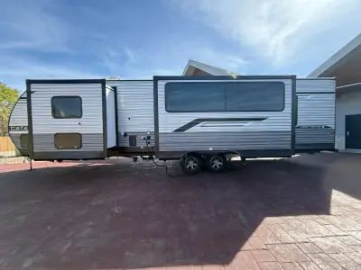 2026 Coachmen Catalina Legacy Edition 333DORM photo 7