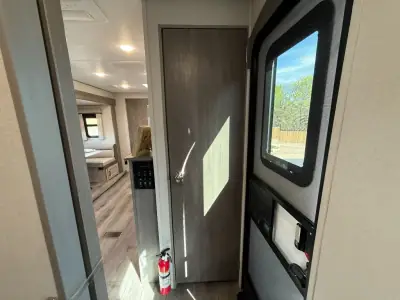 2026 Coachmen Catalina Legacy Edition 333DORM photo 23