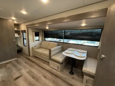 2026 Coachmen Catalina Legacy Edition 333DORM photo 67