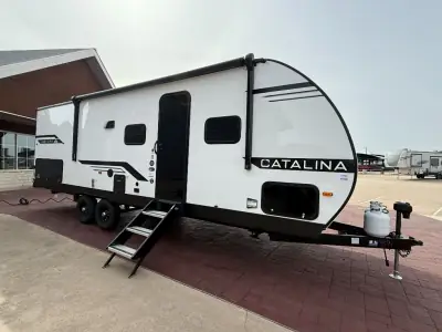 2026 Coachmen Catalina Summit Series 8 261BHS