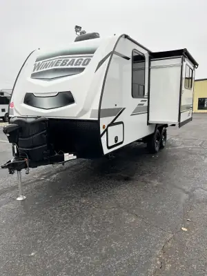 2021 Winnebago MICRO MINNIE 2108FBS photo 3