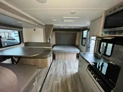 2021 Winnebago MICRO MINNIE 2108FBS photo 26