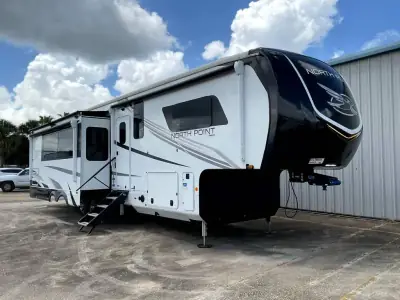 2025 Jayco North Point 365RKTS photo 3