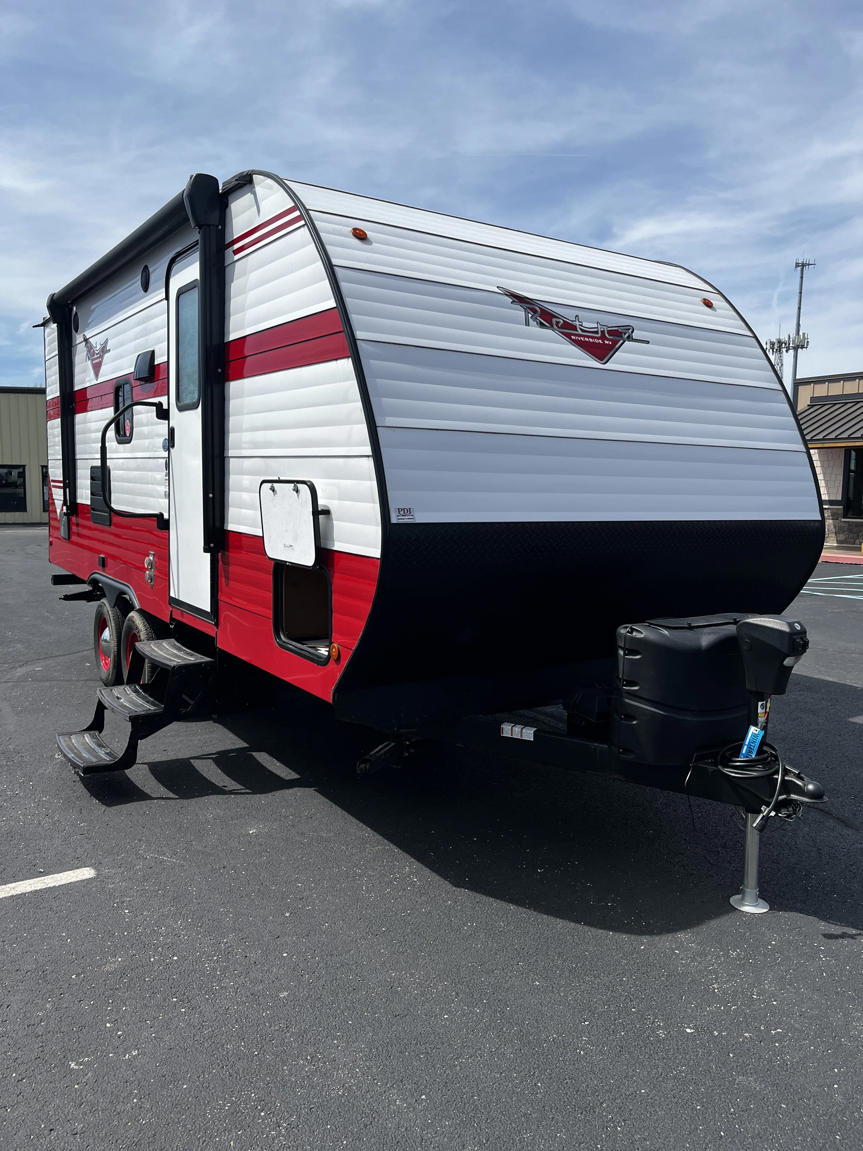 2023 Riverside RETRO 210 exterior