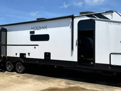 2025 Dutchmen Kodiak Ultra-Lite Ultra-Lite 332BHSL photo 3