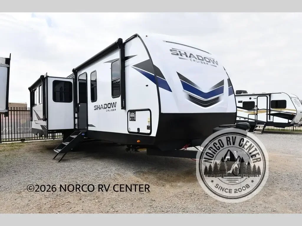 2025 Cruiser Shadow Cruiser 300RLS exterior