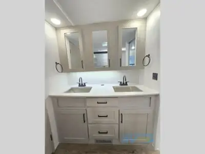 2023 Palomino Columbus 384RK photo 26