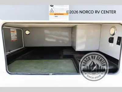 2016 Thor Motor Coach Majestic 23A photo 15