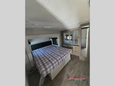 2026 Jayco Eagle 360DBOK photo 12