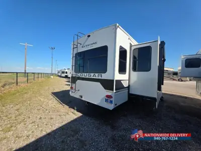 2026 Keystone Cougar 316RLS photo 4