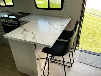 2027 Jayco Jay Feather 25BH photo 25