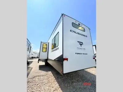 2027 Forest River Crusader 2SUITE photo 4