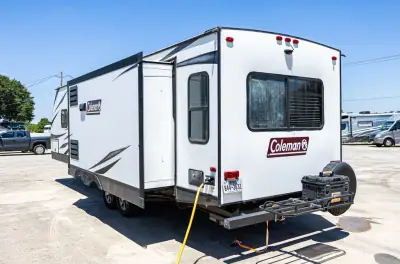 2020 Dutchmen COLEMAN LIGHT 2955RL photo 4