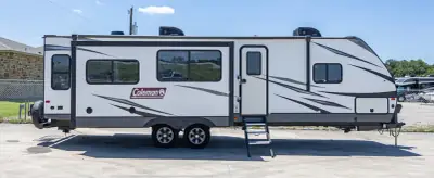 2020 Dutchmen COLEMAN LIGHT 2955RL photo 5