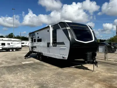 2027 K-Z Connect C271RL photo 3