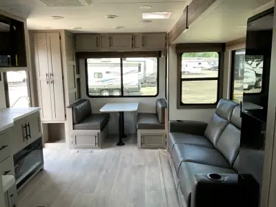 2027 K-Z Connect C271RL photo 10