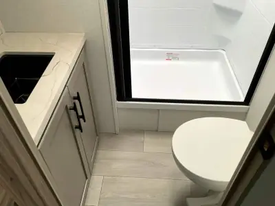 2027 K-Z Connect C271RL photo 23