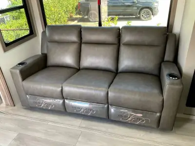 2027 K-Z Connect C271RL photo 17